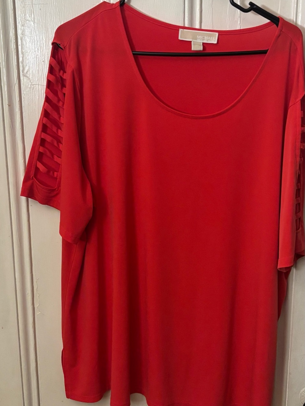 MICHAEL Michael Kors Red Scoop Neck Short Sleeve Top with Ladder Cutouts